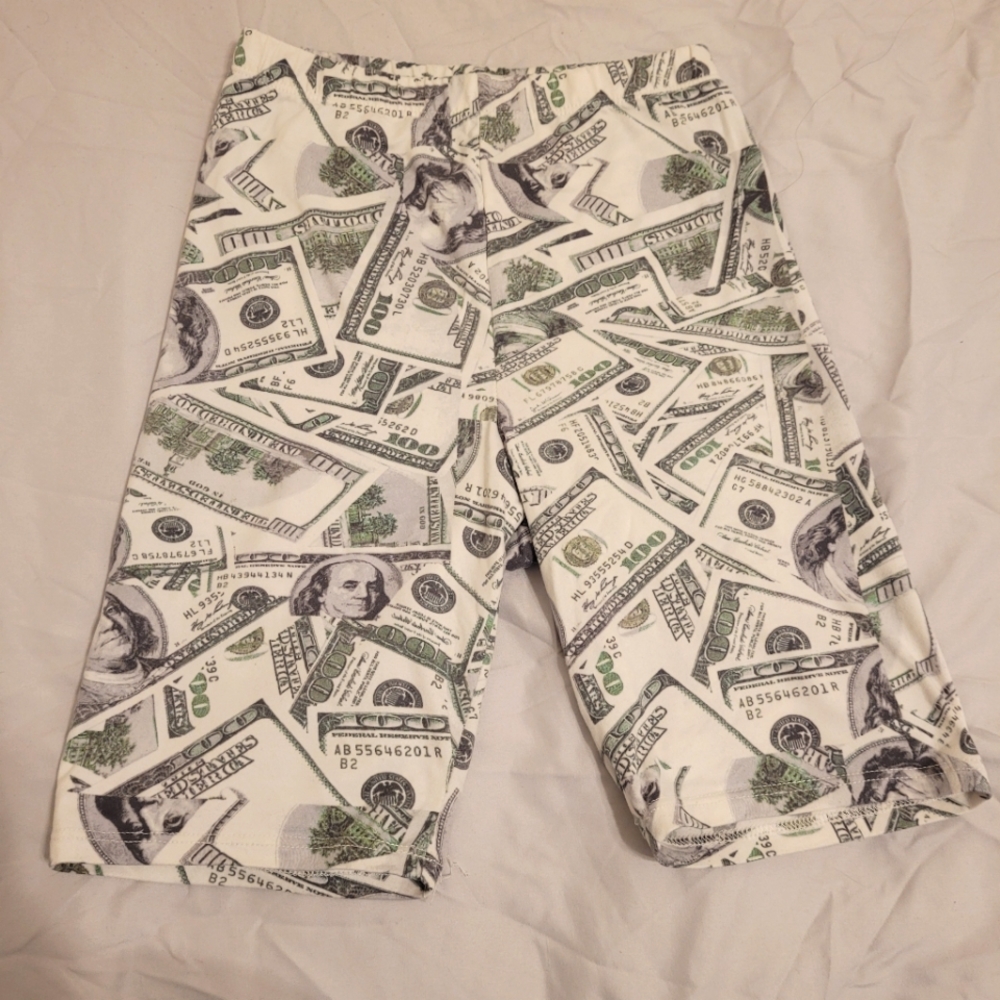 Fashion Nova cash biker shorts